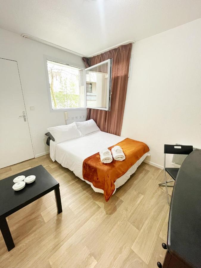 Cozy Studio In La Defense Hotel Courbevoie Kültér fotó